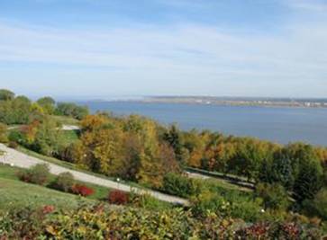 http://*****/content/innov_sc/info_t/images/titova10.jpg