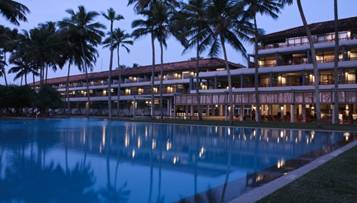 http://www.bluewatersrilanka.com/images/facilities/Blue_Water_Facilities_4.jpg