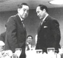 http://*****/i/media/oyama/Biography/25.jpg