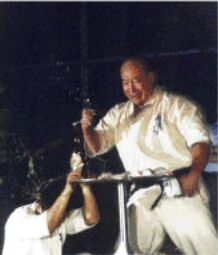http://*****/i/media/oyama/Biography/36.jpg