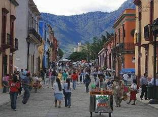 http://0.tqn.com/d/gomexico/1/0/C/-/-/-/oax4.JPG