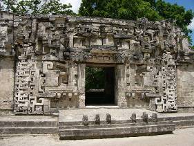 File:Chicanna.jpg