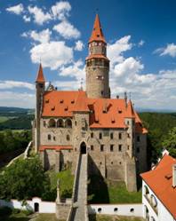 C:\Users\User\Desktop\c-bouzov-castle-1.jpg