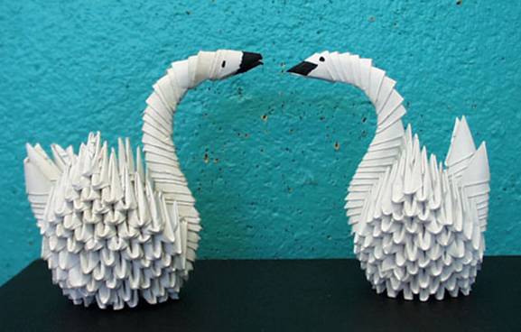 F:\origami_swans.jpg