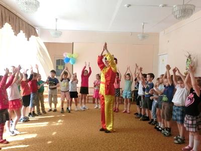 Описание: D:\Фотографии\10 группа день смеха - копия\CIMG7341.JPG