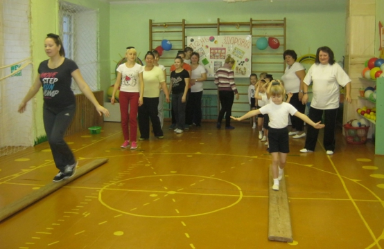 http://*****/upload/blogs/1bb5225dbbe4184905e467660c4efeb2.jpg.jpg