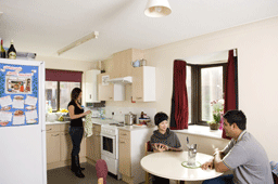http://*****/pics_2006/Bournmouth_University/BU/BU_Accommodation_Interior.gif