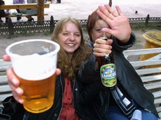 http://**/files/2010/12/ffd065888bbc9a72bf2764ae751fc058.jpg