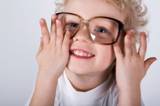 ��������: E:\kid_glasses.jpg