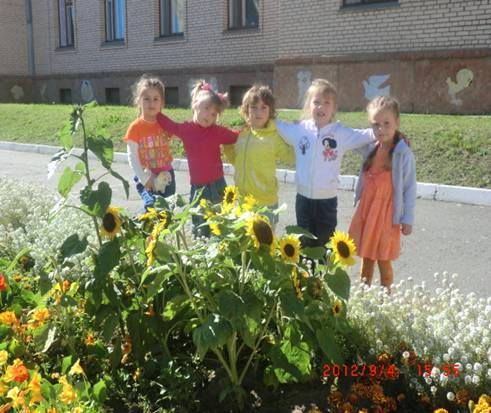 F:\для старшей группы\лето осень2012\CIMG0961.JPG
