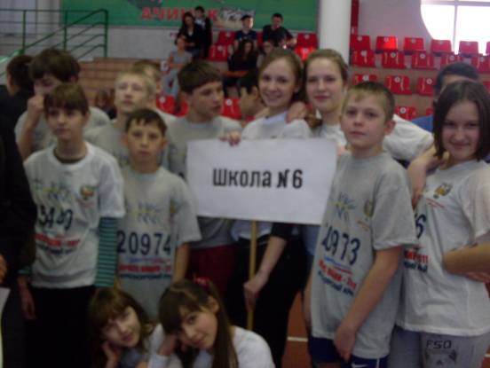 F:\DCIM\100SSCAM\SDC13944.JPG