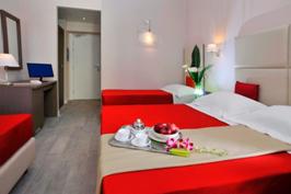 http://www.amandatour.com/images/hotel/ROM5066_25694_II.jpg