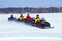 varjola snow mobiles
