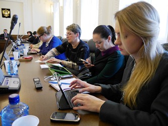http://*****/common/upload/news/forMain/2014_01_31_Otkrytoe_soveshch_s_SRF_i_SMI_1_P1000351_dlya_novosti_275_350.jpg