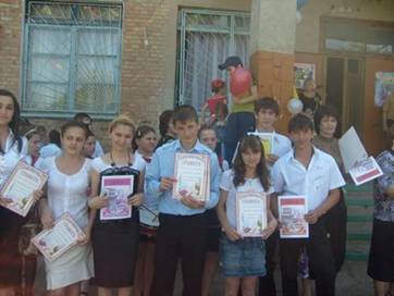 http://*****/images/s6300923.jpg