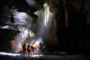 G:\Pictures\New Zealand Mark II\Itinerery Images\Punakaiki\CaveRafting\CR 1 8.2-5.5.jpg