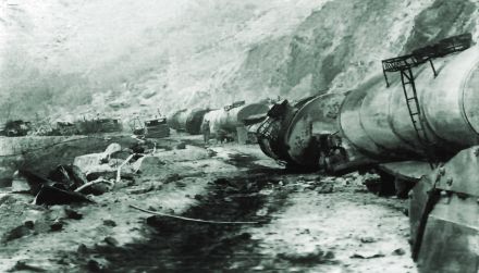 http://army.lv/uploads/.02.jpg