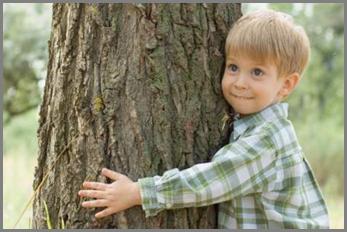 boy-hugging-tree.jpg
