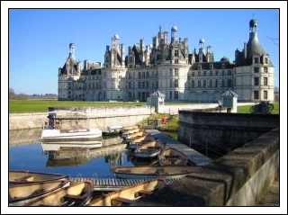 http://feerie.com.ua/files/u79/800px-Chambord.jpg