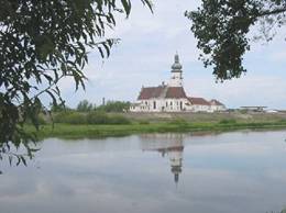http://www.hrubieszow.bernardyni.pl/file/uploadFck/Image/klasztor3.JPG