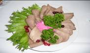 язык под розовым соусом