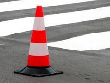 Водитель отечественного ВАЗа сбил на зебре двух женщин