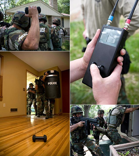 Recon Scout ��� ���������� � ���������, � �� �������������, ��� �� ���� �������, ���������. ������� ������� ������������������� � ��������, ������� ����� ���� � ����� ���� ���. ����� ���� ����� ����������� �������� ���� ��������� �����. ����� ��������� ������ ����� ����, ������� ���������� � ��������, ��� ������� ��������� � ������. ����� �������� ��� ������������� � ��������������� ����������� �������� ������ ����� �� ������������� <a href="http://www.membrana.ru/lenta/?7494">Taser</a> (���� ReconRobotics).