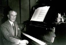 http://music.e-publish.ru/images/p271_ravel-3.jpg