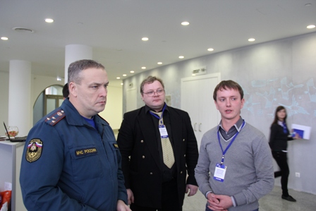 http://www.mchs.ru/upload/iblock/435/435e62a4c4be2b07cec3046541636020.JPG