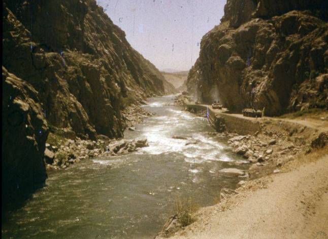 345 soviet afganistan war 1979 1989.jpg