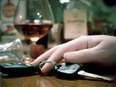 auto_kluchi_alkogol