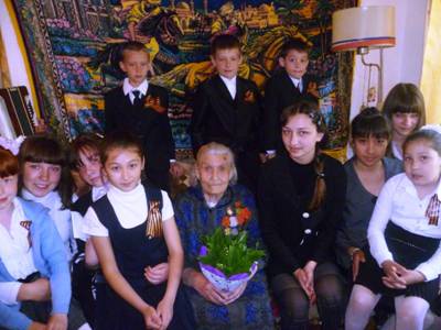 http://school2svetyi.ucoz.ru/12/2012-2013/u_veterana_2.jpg