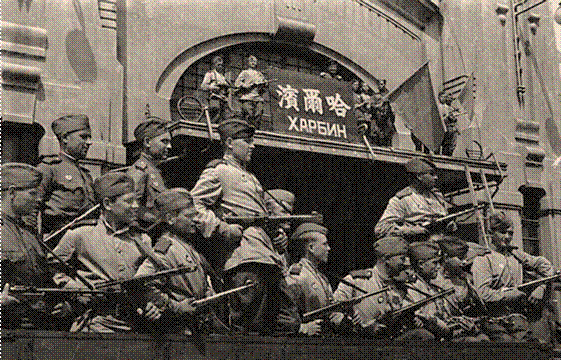 Red_Army_in_Harbin.jpg