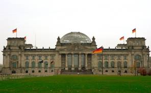 Berlin_Reichstag_2005.jpg