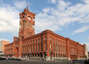 rathaus-2.jpg