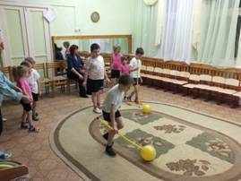 E:\user_insm\Desktop\фото\2015-2016\Декада в 39 саду\DSCF6329.JPG