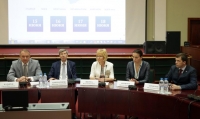 http://www.24smi.com/img_info_200_200_558d144f85bda.jpg