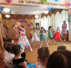 D:\Фотографии\ВЫПУСКНЫЕ 2015\7 ГРУППА - копия\CIMG3921.JPG