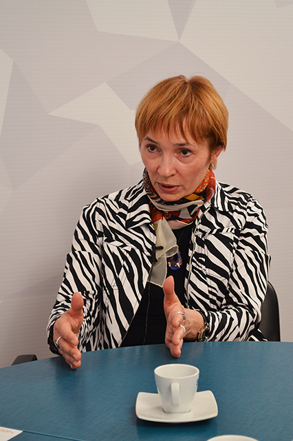 http://contents.i.sdska.ru/_i/news/c/regions/59/news/2013/05/vera_5.JPG