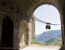 http://asbarez.com/App/Asbarez/eng/2010/08/0731tatev.jpg