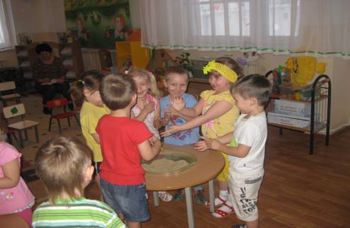 D:\документы\МАМИНЫ ФАЙЛЫ\открытое занятие 27.11.2012\IMG_4969.JPG