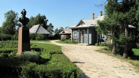 C:\Documents and Settings\Admin\Рабочий стол\Suvorov_museum_in_Konchanskoye-Suvorovskoye (1).jpg