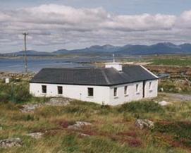 cottage Mace Head