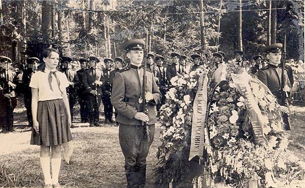 http://wwwinfo.jinr.ru/jinrmag/foto/2015/pe19-1.jpg