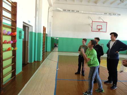http://altschool19.ucoz.ru/adm_shcool/SmirnovaSV/Moy_klass/9.jpg