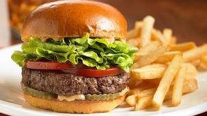 http://hobiz.ru/wp-content/uploads/2015/11/papagalos-fast-food-ipsos-4-e1447737511899-800x445.jpg