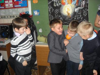 D:\Настя\ФОТОГРАФИИ\МОЯ РАБОТА\Хэллоуин\DSCN3524.JPG