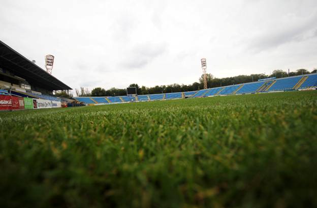 http://www.fc-rostov.ru/imgs/wysiwyg/pics_for_pages/IMG_9980.jpg