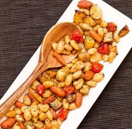 1381289547_bakedcannellinipotatoescarrots.jpg