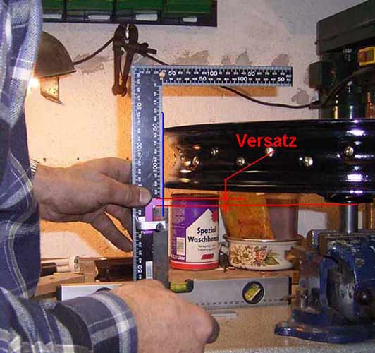http://emw-r35.de/paul/Rad%20einspeichen.1-14.B.jpg
